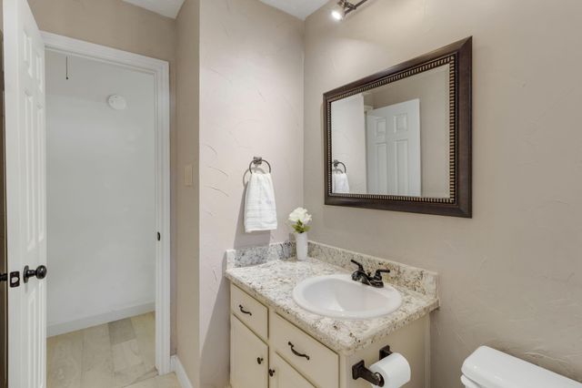 3346 Beech Point Drive, Houston, TX 77345