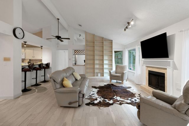 3346 Beech Point Drive, Houston, TX 77345