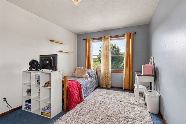 13575 Shaner Avenue, Cedar Springs, MI 49319