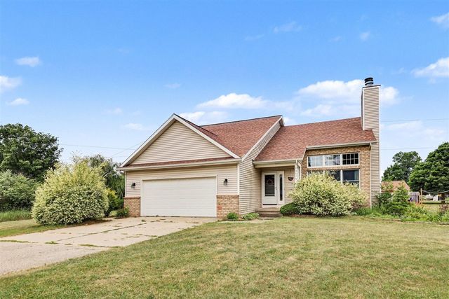 13575 Shaner Avenue, Cedar Springs, MI 49319
