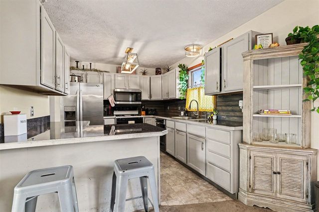 13575 Shaner Avenue, Cedar Springs, MI 49319