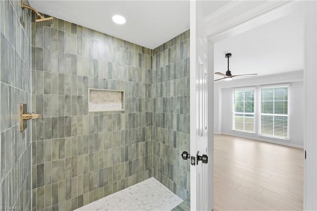 4390 Glenford Drive, Winston-salem, NC 27107