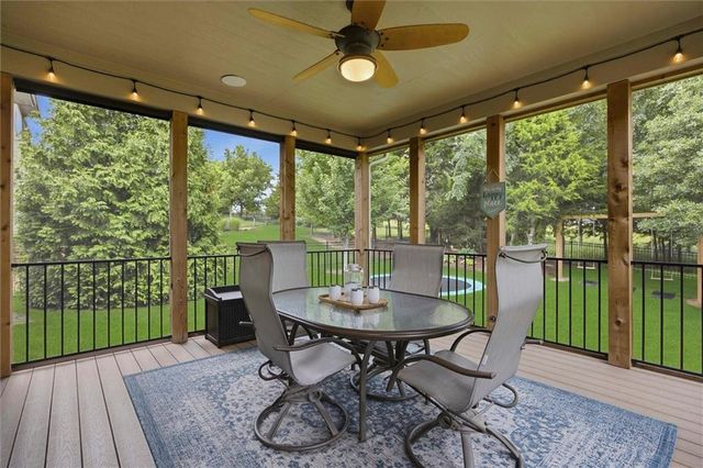 20308 W 79 Terrace, Shawnee, KS 66218