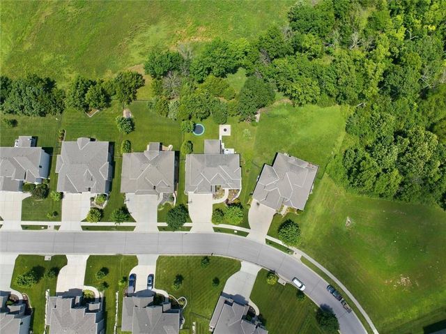 20308 W 79 Terrace, Shawnee, KS 66218