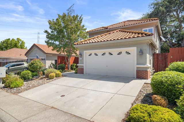 1212 Fuhrman Way, Roseville, CA 95747
