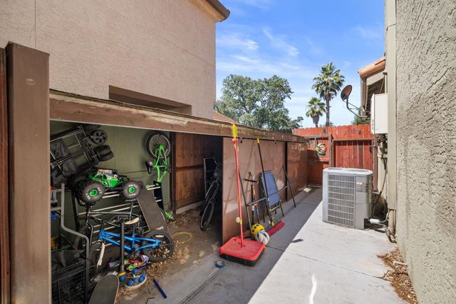 1212 Fuhrman Way, Roseville, CA 95747