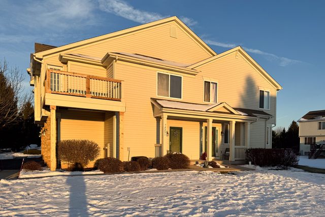 7253 Chucks Way, Loves Park, IL 61111