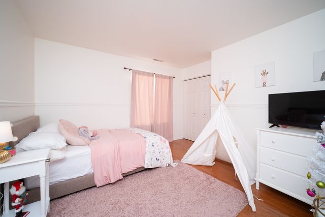 7253 Chucks Way, Loves Park, IL 61111