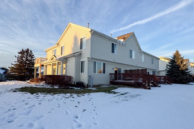 7253 Chucks Way, Loves Park, IL 61111