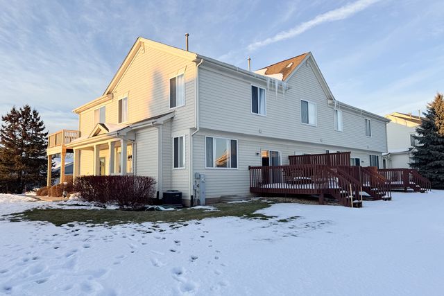 7253 Chucks Way, Loves Park, IL 61111