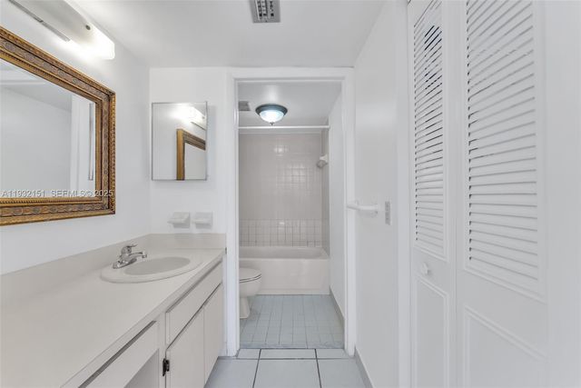 6830 Indian Creek Dr 7B, Miami Beach, FL 33141