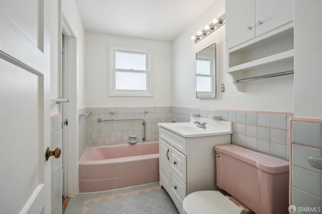 127 Springfield Drive, San Francisco, CA 94132