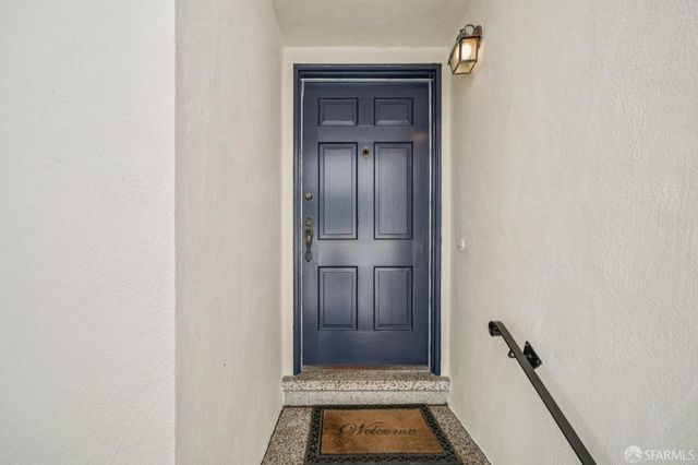 127 Springfield Drive, San Francisco, CA 94132