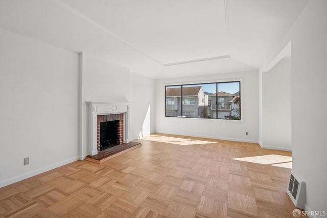 127 Springfield Drive, San Francisco, CA 94132