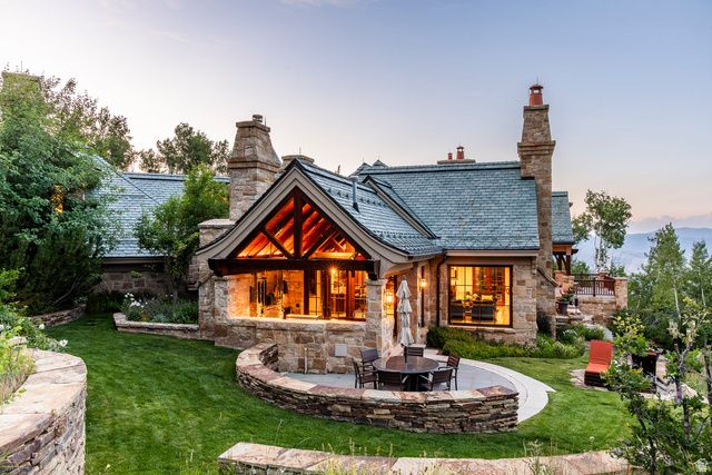 17 WHITE PINE CANYON RD, Park City, UT 84060