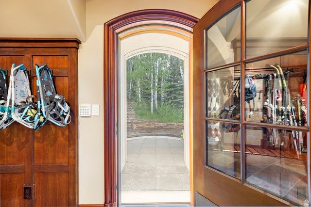 17 WHITE PINE CANYON RD, Park City, UT 84060