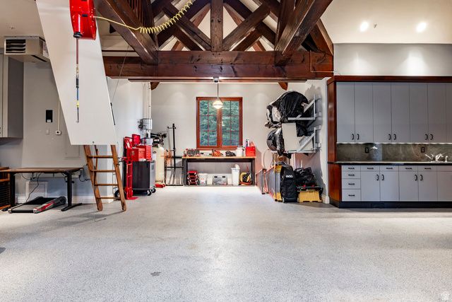 17 WHITE PINE CANYON RD, Park City, UT 84060