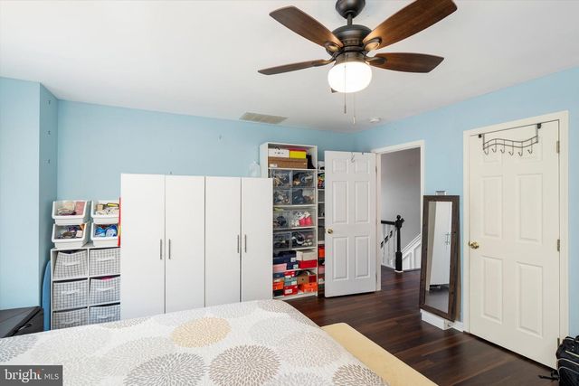 16 JERRYS DR, Burlington, NJ 08016