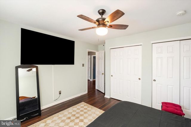 16 JERRYS DR, Burlington, NJ 08016