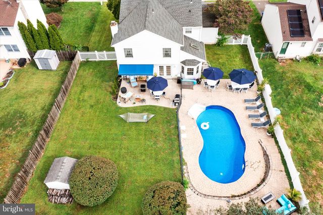 16 JERRYS DR, Burlington, NJ 08016