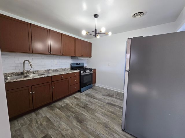 2003 Wright Street, Gary, IN 46404