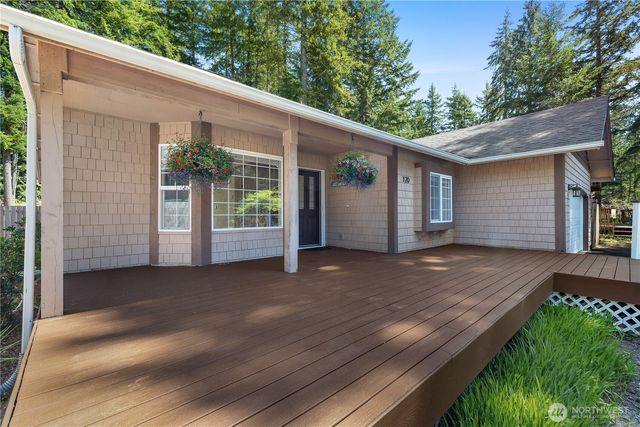 120 E Ballantrae Drive, Shelton, WA 98584