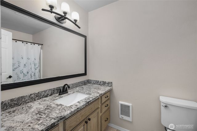 120 E Ballantrae Drive, Shelton, WA 98584