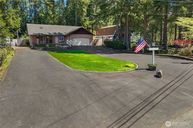 120 E Ballantrae Drive, Shelton, WA 98584