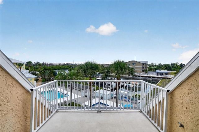1950 OREGON TRAIL 1A, Englewood, FL 34224