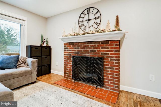 1562 VISTA RD, Lancaster, PA 17601