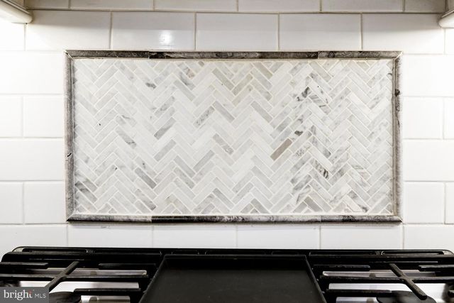 1562 VISTA RD, Lancaster, PA 17601