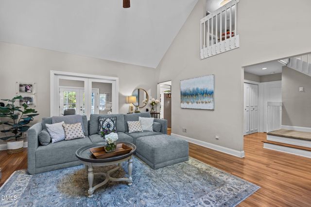 10709 E Bridgford Drive, Cary, NC 27518