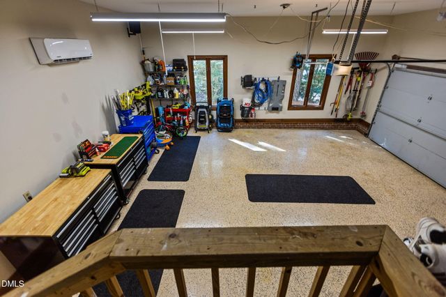 10709 E Bridgford Drive, Cary, NC 27518