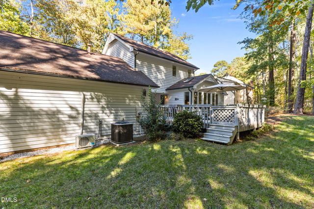 10709 E Bridgford Drive, Cary, NC 27518