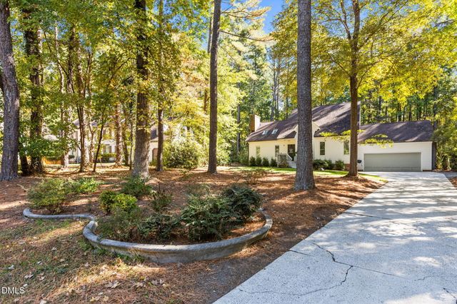 10709 E Bridgford Drive, Cary, NC 27518