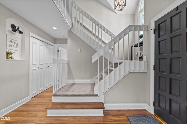 10709 E Bridgford Drive, Cary, NC 27518