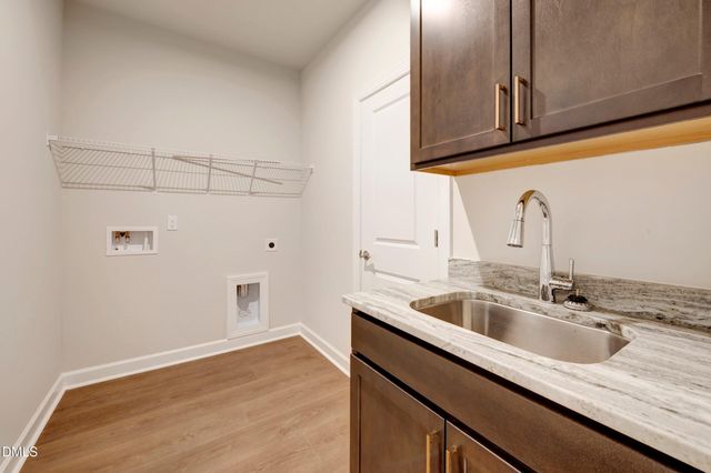 93 Shady Creek Way, Fuquay Varina, NC 27526
