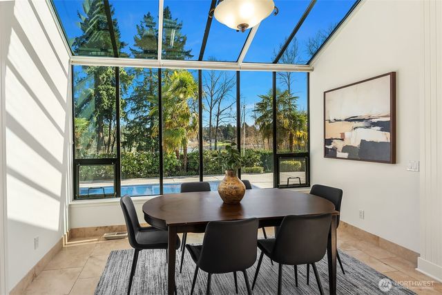 15805 SE 16th Street, Bellevue, WA 98008