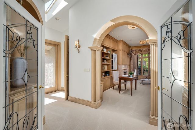 15805 SE 16th Street, Bellevue, WA 98008