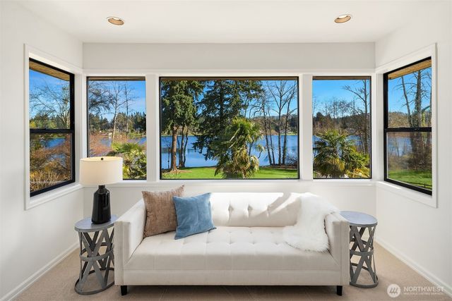 15805 SE 16th Street, Bellevue, WA 98008