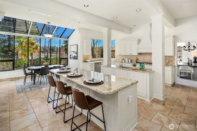 15805 SE 16th Street, Bellevue, WA 98008