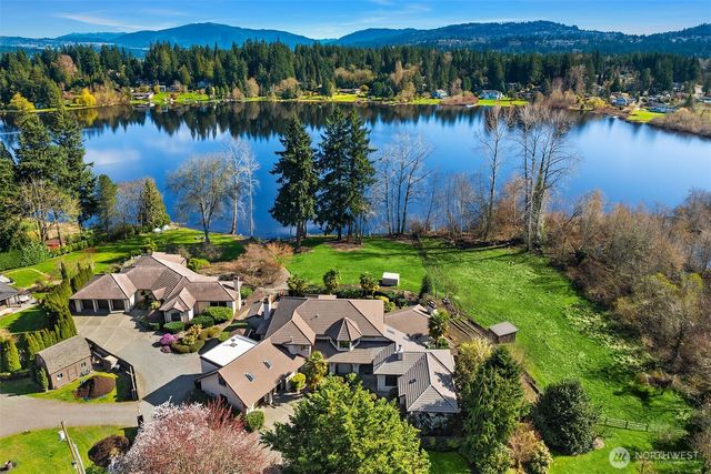 15805 SE 16th Street, Bellevue, WA 98008