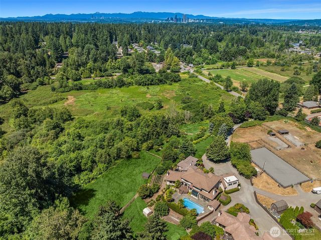 15805 SE 16th Street, Bellevue, WA 98008