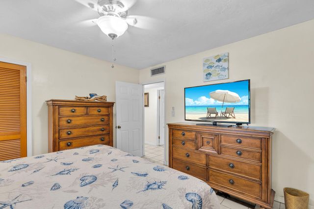 5353 Dogwood Dell Street, Marathon, FL 33050