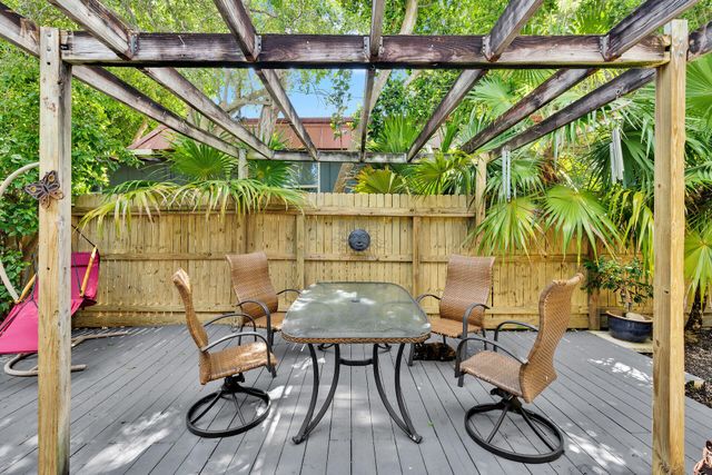 5353 Dogwood Dell Street, Marathon, FL 33050