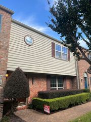 5817 Valley Forge Drive 90, Houston, TX 77057