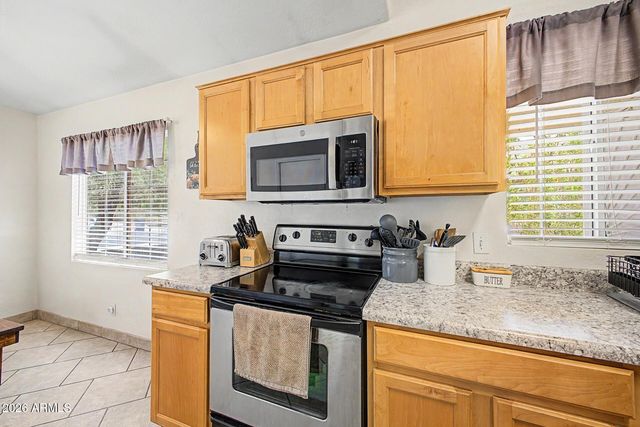 8833 E DALLAS Street, Mesa, AZ 85207
