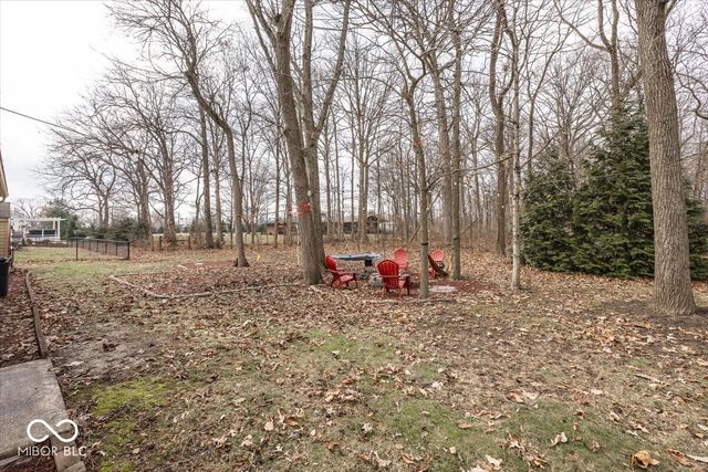 4162 S Woodtrail Lane, New Palestine, IN 46163