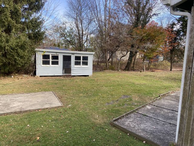 60 Cumberland Drive, Bridgeport, CT 06606