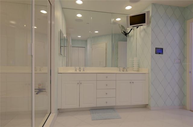 505 MANDALAY AVE 62, Clearwater Beach, FL 33767